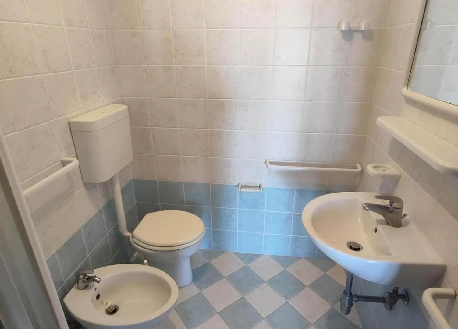Apartment In Lido Di Jesolo 25358